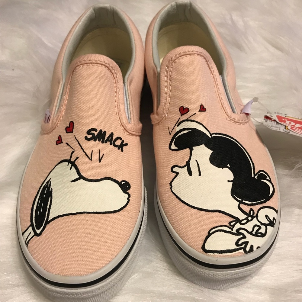 🎉Host Pick🎉Vans Snoopy kisses Lucy